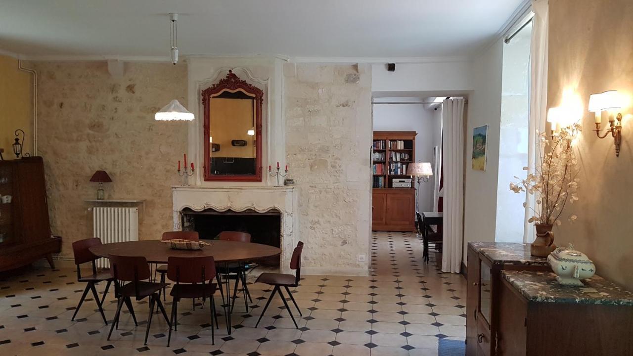 Gite Du Chateau De Pernan Avy Ngoại thất bức ảnh
